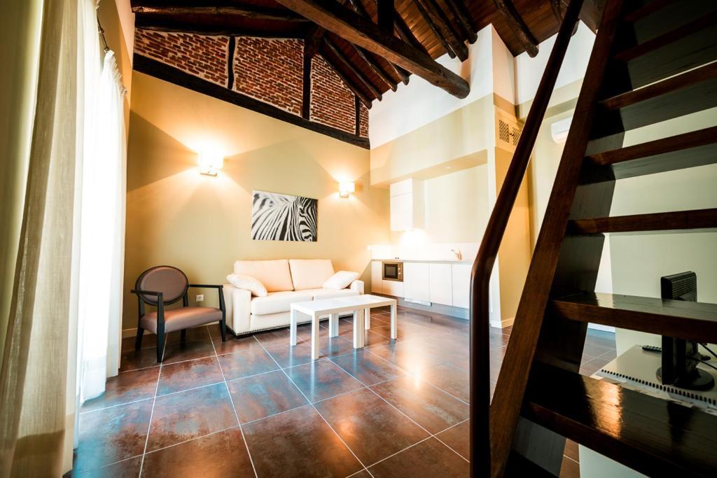 Hacienda La Coracera Hotel San Martin de Valdeiglesias Bilik gambar